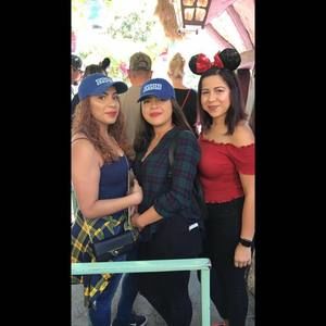 Meet your Posher, Jasmin